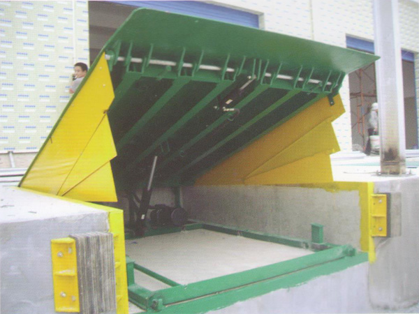 登車橋2.jpg